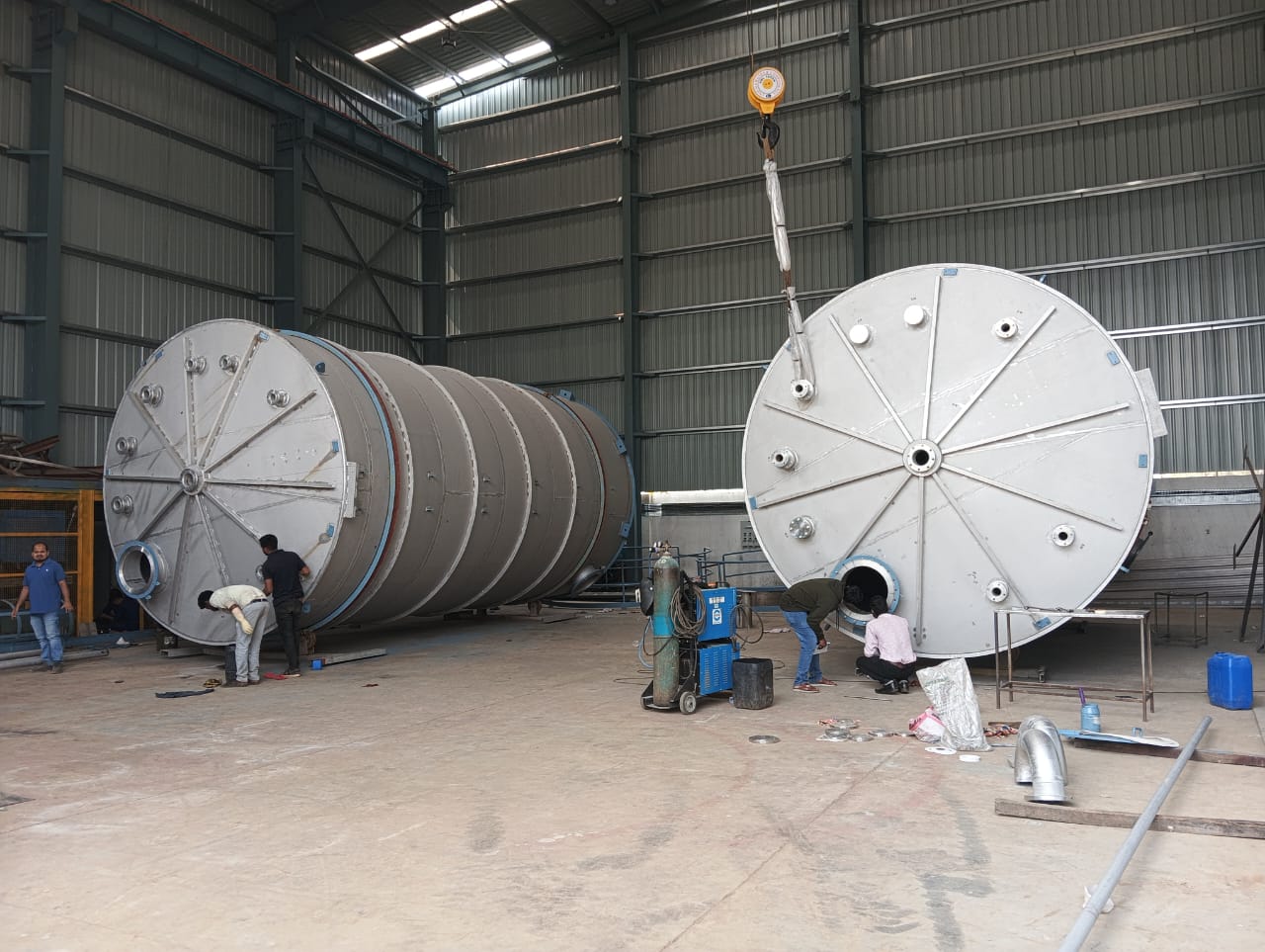 Refrigeration Oil Storage System